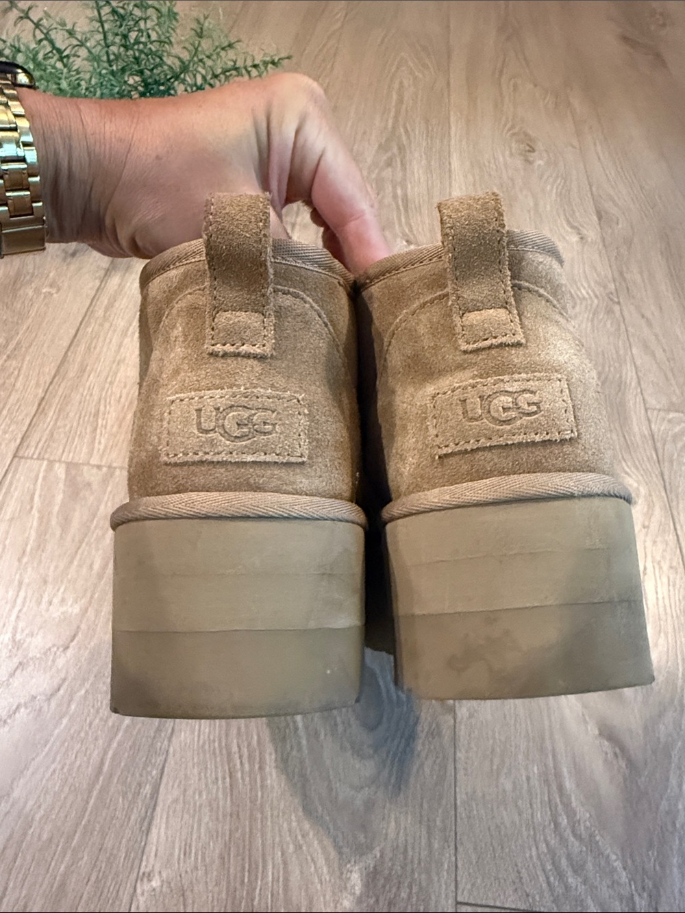 UGG ULTRA MINI PLATFORM BOOTS IN CHESTNUT EEEUC SIZE 10 - Picture 9 of 11